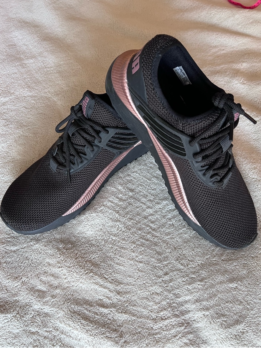 Puma Black Athletic Sneakers with Pink Accents Size 11